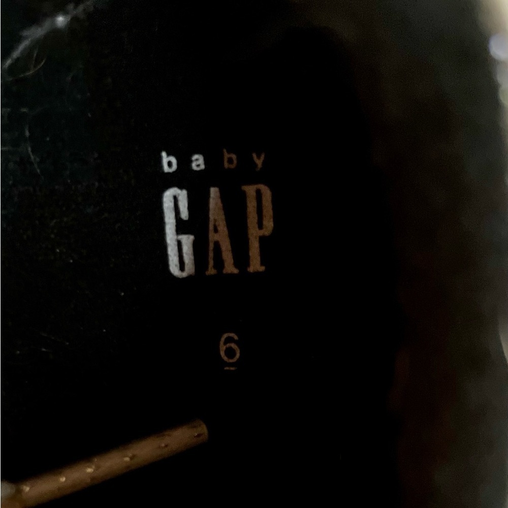Gap - Platinum Sparkle Sneakers - Toddler Size 6 - Picture 6 of 6